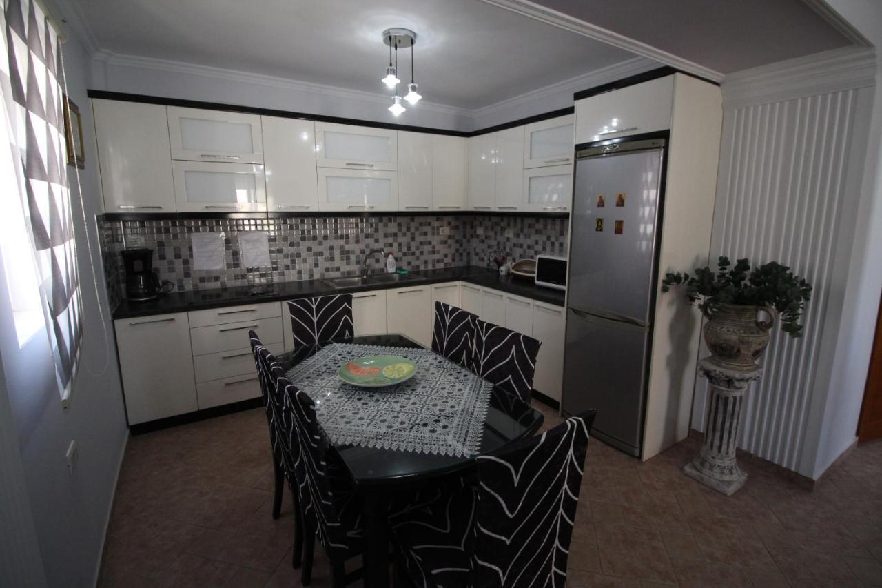 Irina Home Sarandë Exterior foto