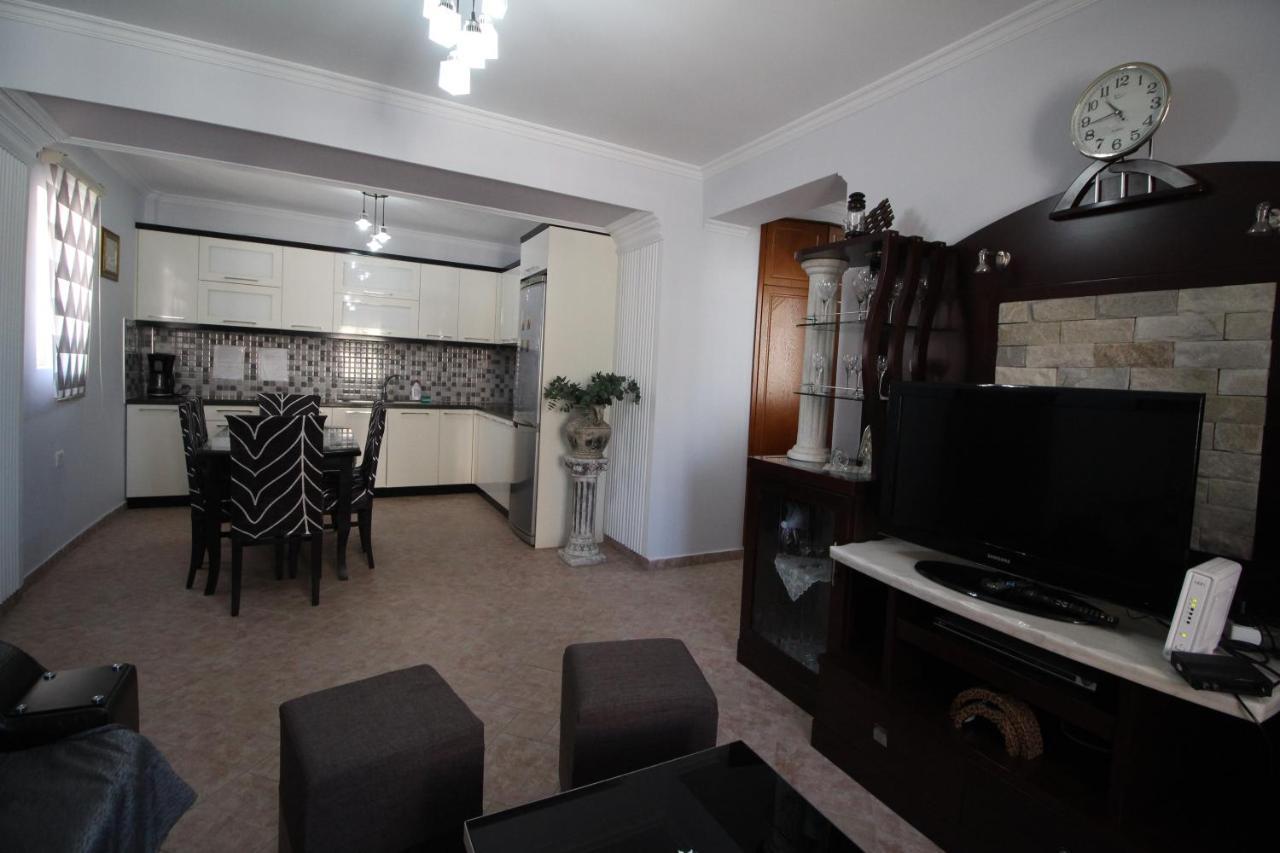 Irina Home Sarandë Exterior foto